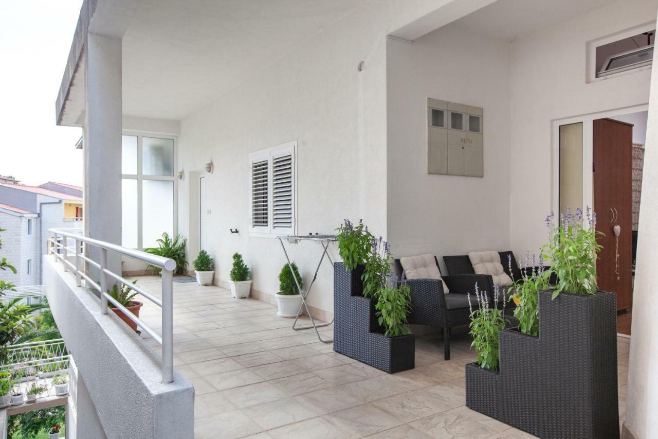 Apartments R ماكارسكا المظهر الخارجي الصورة